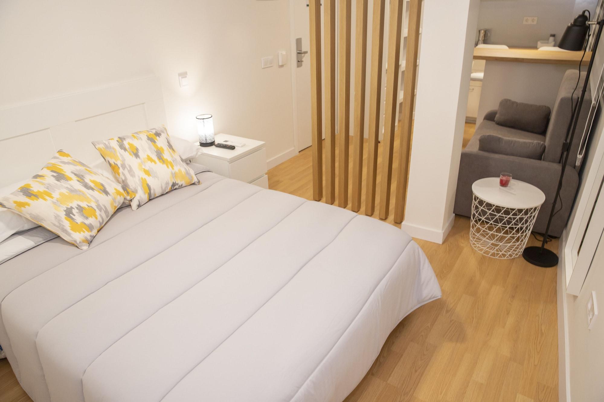 Hostal Montaloya Madrid Extérieur photo